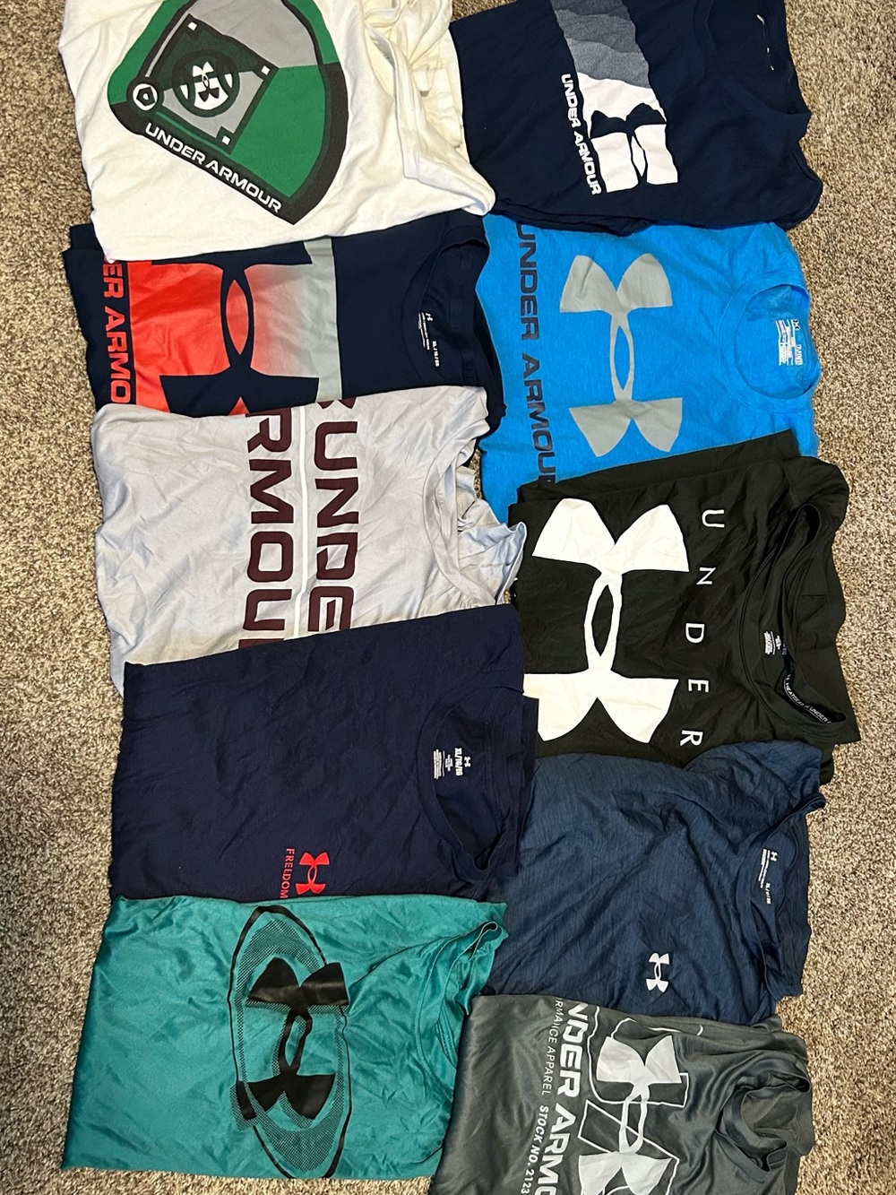 Under Armour Mens XL lot Assorted Logo Tee — Mixed Colors